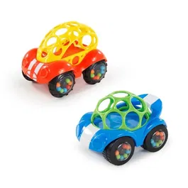 Bright Starts Oball Jouet d'éveil Petite Voiture Rattle & Roll - Développe la motricité - Matériau souple et flexible - Pour bébé de 3 à 36 mois