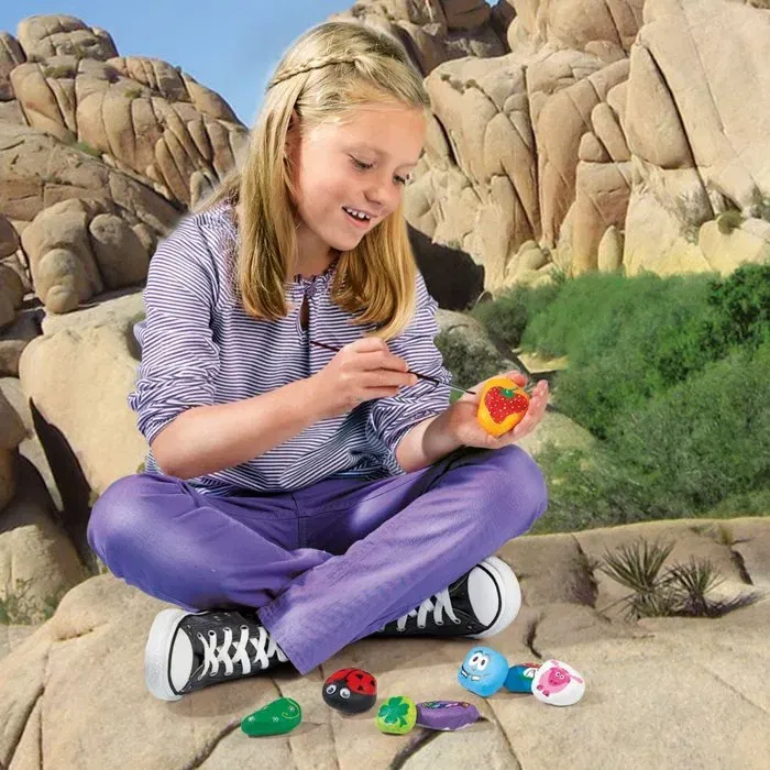SES CREATIVE Kit Peinture sur Pierre, Set Créatif DIY avec 6 Pots de Peinture, Pierres Naturelles, Pinceau et Yeux pour Enfants à Partir de 5 Ans