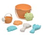 KioKids Set de Seau de Plage avec Animaux - Seau, Pelle, Râteau, Arrosoir et 3 Moules (6 Pièces) - Couleurs Douces - Enfant +18 Mois