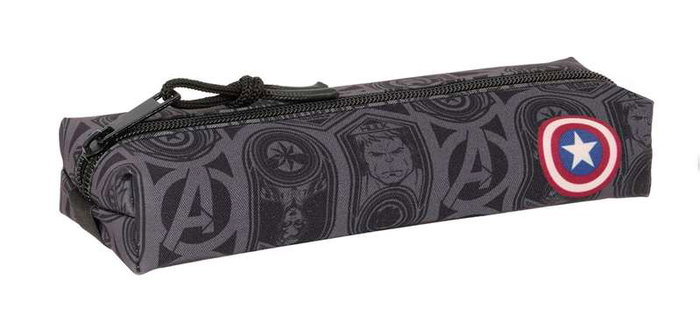 Safta Portatodo rectangulaire avec élastique Avengers Vendetta 22 cm - Boîte de rangement 22x4x7 cm pour enfant à partir de 36 mois Safta Portatodo rectangulaire avec élastique Avengers Vendetta 22 cm - Boîte de rangement 22x4x7 cm pour enfant à partir de 36 mois
