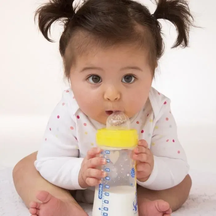 Dodie Tétine Sensation+ Débit 1, Plates Anti-Coliques Pour Bébés 0-6 Mois, Forme Aplatie Du Sein