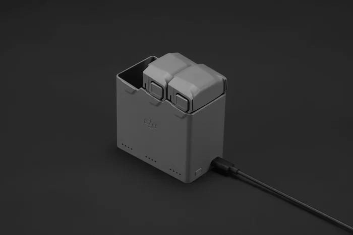 DJI Mini 5 Pro Two-Way Charging Hub - Station de charge multiple 65W avec 3 batteries de vol