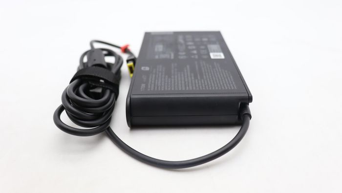 Lenovo Alimentation secteur 170W 20V Slim Tip pour PC portable Lenovo - Adaptateur AC fin et portable