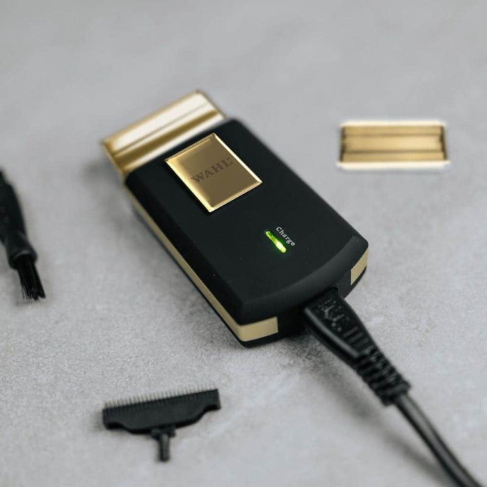 Wahl Rasoir de Voyage Travel Shaver Gold Edition noir et or 07057-016 - Tondeuse et coupe barbe portable