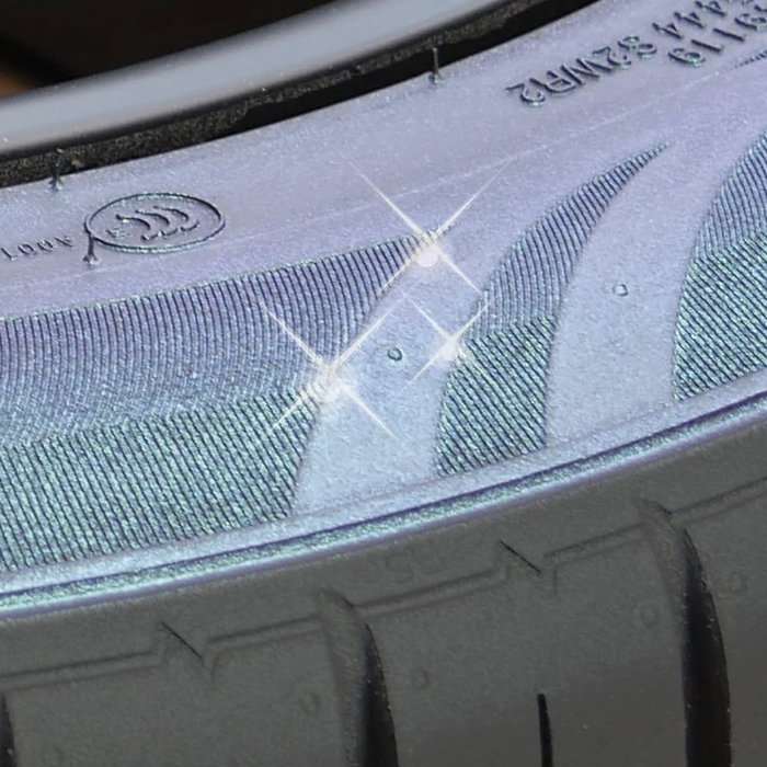 Foliatec Spray Pour Pneus Vert Brillant 400 mL FO2700