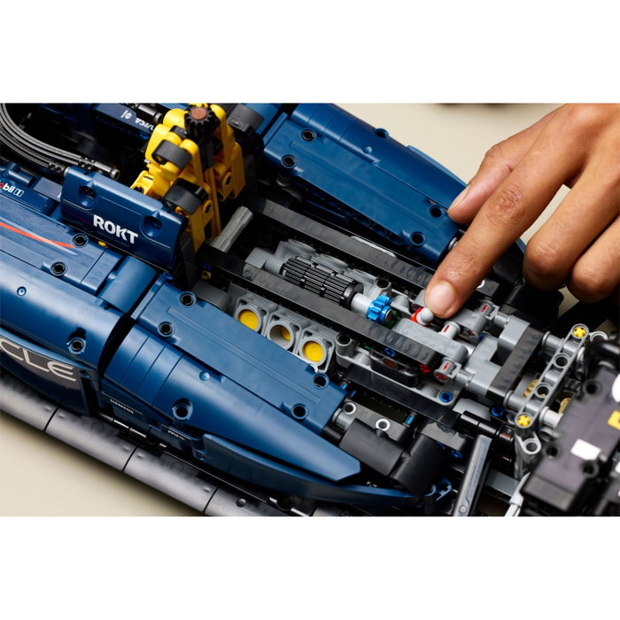 LEGO Technic 42206 Oracle Red Bull Racing RB20 F1 LEGO Technic 42206 Oracle Red Bull Racing RB20 F1
