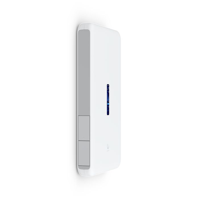 Ubiquiti Routeur WiFi 6 UniFi Cloud Gateway avec écran tactile 4.7", 1 port 10G SFP+, 17 ports GbE LAN (PoE++/PoE+), ARM Cortex-A57 1.7 GHz, 4 Go DDR4 Ubiquiti Routeur WiFi 6 UniFi Cloud Gateway avec écran tactile 4.7", 1 port 10G SFP+, 17 ports GbE LAN (PoE++/PoE+), ARM Cortex-A57 1.7 GHz, 4 Go DDR4