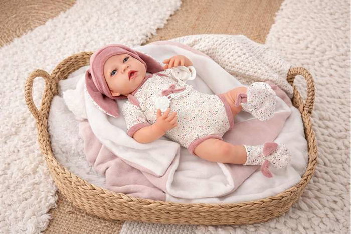 Berjuan 18221-26 - Poupée reborn Sweet Essential body estampé, 45 cm, en espagnol, pour 36 mois et plus Berjuan 18221-26 - Poupée reborn Sweet Essential body estampé, 45 cm, en espagnol, pour 36 mois et plus