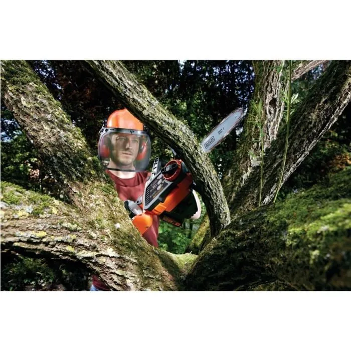 Black + Decker GKC1825LB-XJ Tronçonneuse électrique sans fil 18V avec guide-chaîne 25cm - Sans batterie Black + Decker GKC1825LB-XJ Tronçonneuse électrique sans fil 18V avec guide-chaîne 25cm - Sans batterie