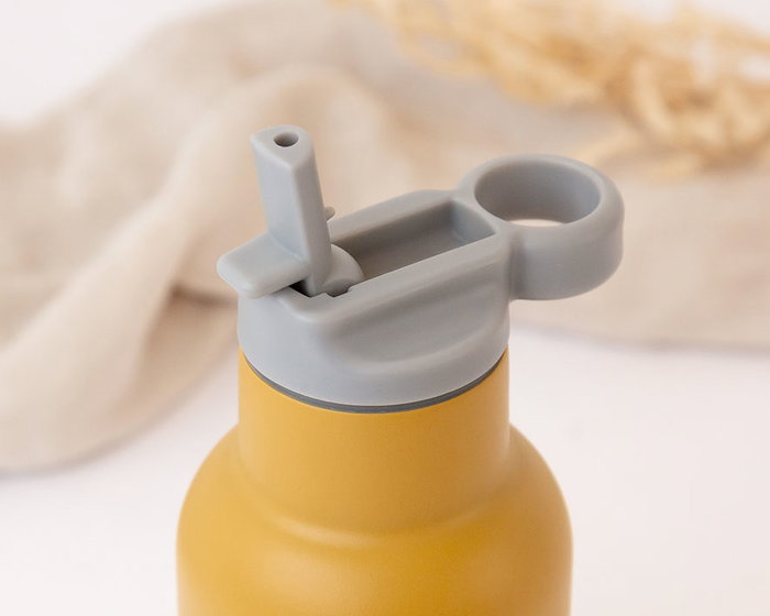 KioKids Little Sauvages - Gourde Isotherme pour Enfant en Acier Inoxydable 350 mL avec Paille, Coloris Moutarde