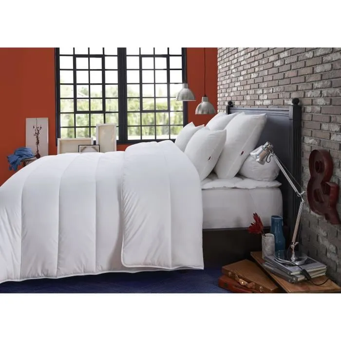 Dodo Couette chaude Instant Douillet 220 x 240 cm - Garnissage Volupt'Air 300g/m2 - Enveloppe 100% Polyester - Blanc