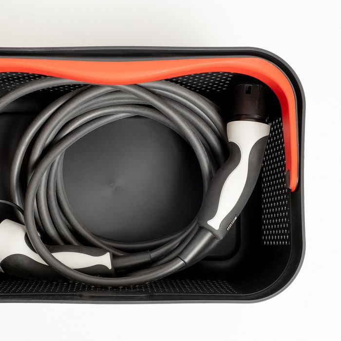 Rati Panier - Rouge V01763, Panier de Courses pour Voiture, Design Moderne, 92,3 % Plastique Recyclé