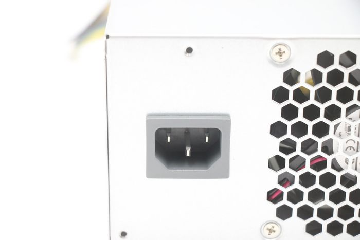 Lenovo Alimentation ATX 500W - 92% d'efficacité - Compatible Ideacentre Gaming 5i - Entrée 100-240V - Connecteurs 10 pin, 8 pin, PCI-Express 6+2 pin