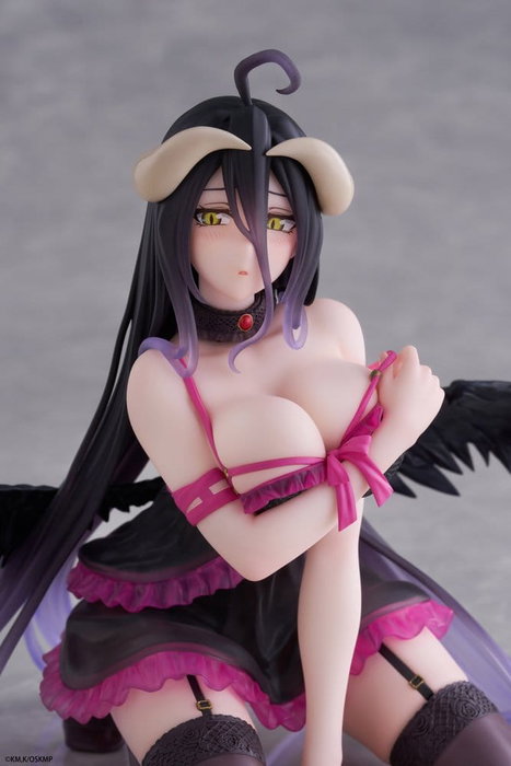 Taito Prize Figurine Desktop Cute Albedo (Negligee ver.) 13 cm