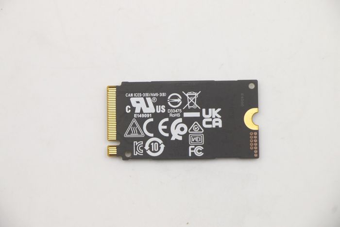 Lenovo M.2 2242 NVMe SSD 512 Go