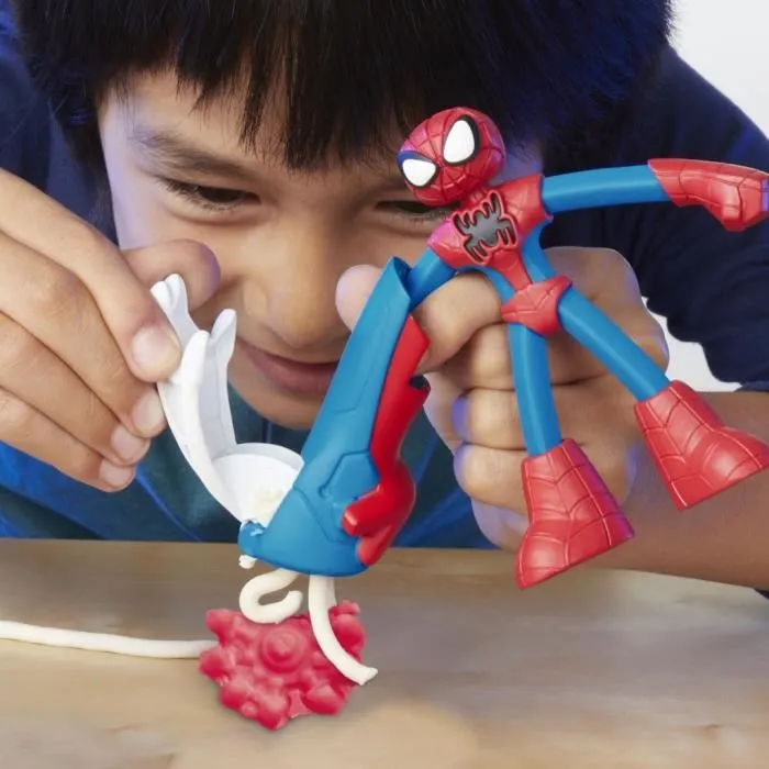 Hasbro Play-Doh, coffret Mon créateur de toiles Spider-Man avec figurine flexible et pâte à modeler, dès 4 ans, produit Marvel Hasbro Play-Doh, coffret Mon créateur de toiles Spider-Man avec figurine flexible et pâte à modeler, dès 4 ans, produit Marvel