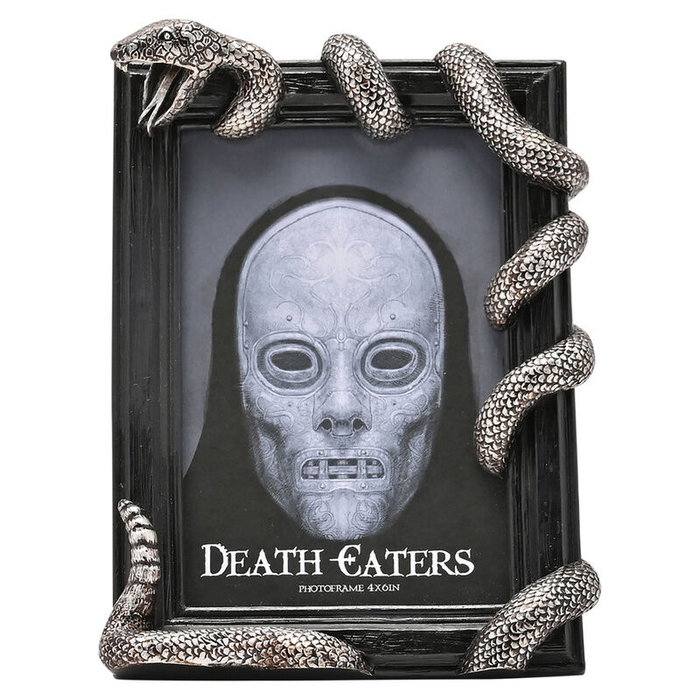 Widdop & Co Cadre photo collection Harry Potter Nagini - Résine brillante - Format 10x15cm vertical - Hommage aux Forces du Mal Widdop & Co Cadre photo collection Harry Potter Nagini - Résine brillante - Format 10x15cm vertical - Hommage aux Forces du Mal