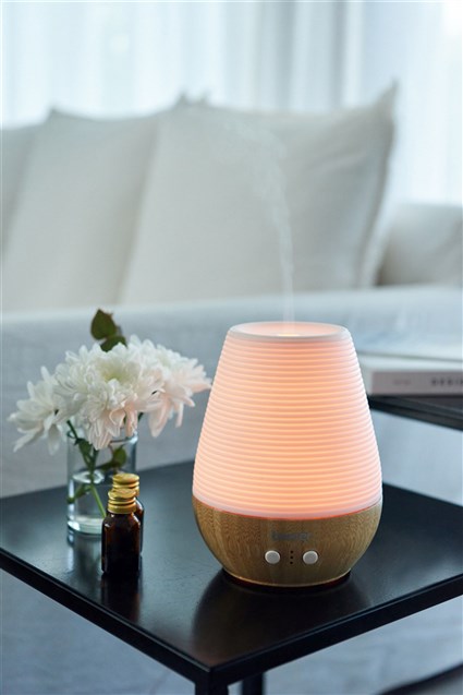 Beurer LA-40 Diffuseur d'arômes avec ultrason et chromothérapie, lumière LED 6 couleurs, pour pièces jusqu'à 20 m²