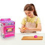 Cookeez Makery Fabrique à Pâtisserie Rose avec Four Interactif et Peluche Parfumée