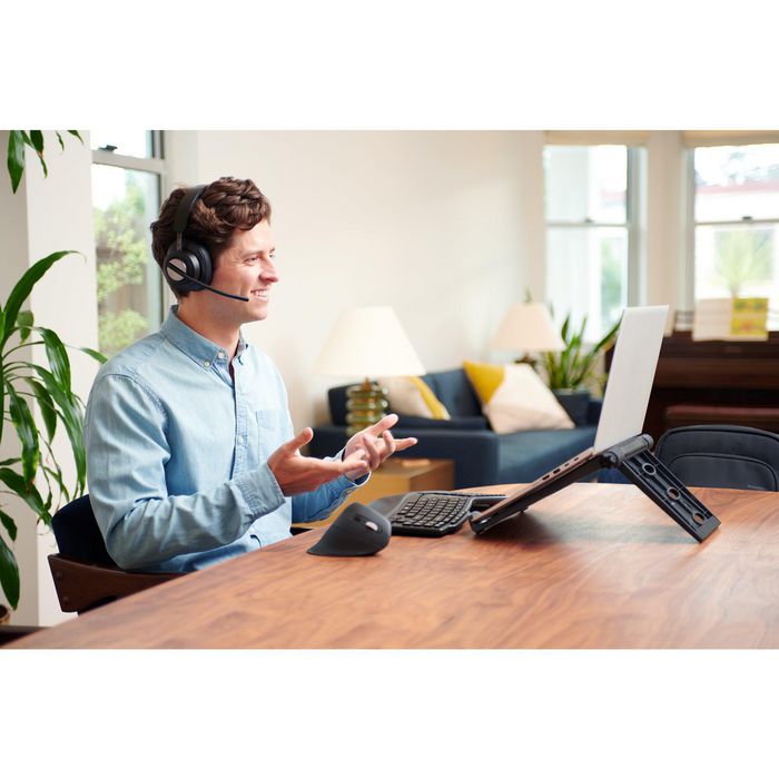 Kensington Souris Ergonomique Verticale MY630 EQ Rechargeable - Confort Pro Fit, Bluetooth et 2.4 GHz, 57% Recyclé