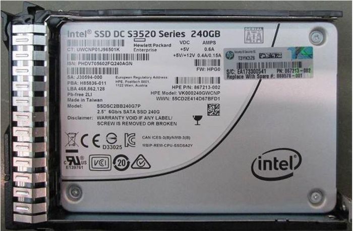 Hewlett Packard Enterprise 240GB SSD 2,5 pouces SATA III SFF SC