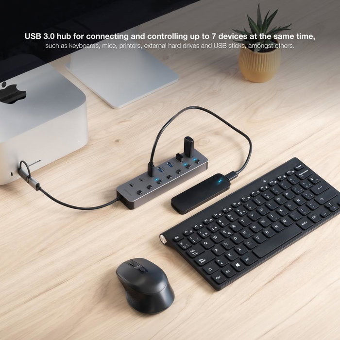 Nanocable Hub USB 3.0 à 7 ports avec connecteur interchangeable USB-A/USB-C, Argent Nanocable Hub USB 3.0 à 7 ports avec connecteur interchangeable USB-A/USB-C, Argent