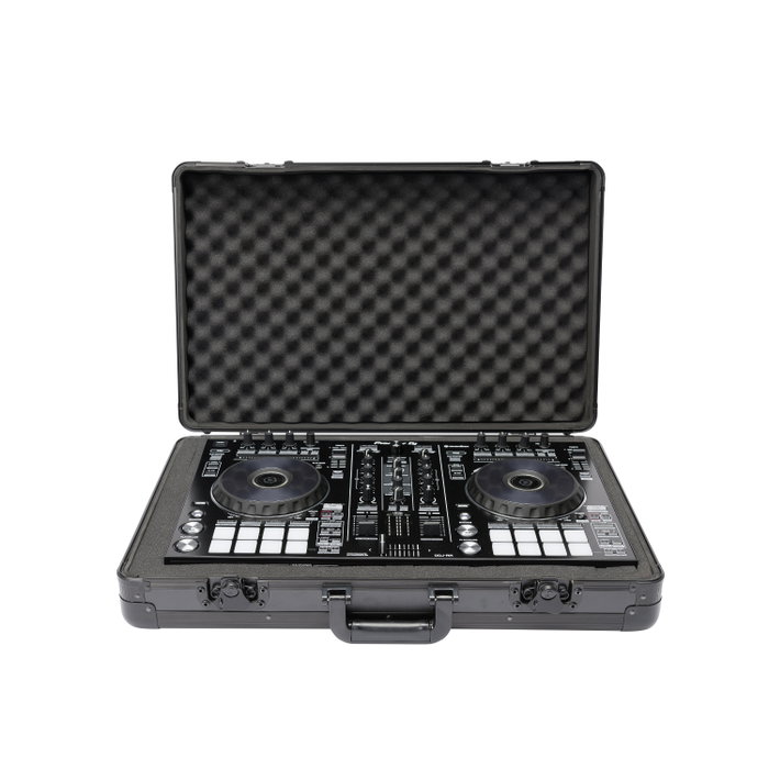 Magma Carry Lite Dj-Case Xl Plus – Malette DJ en MDF et aluminium 41,5 x 63 x 16 cm avec mousse EVA Magma Carry Lite Dj-Case Xl Plus – Malette DJ en MDF et aluminium 41,5 x 63 x 16 cm avec mousse EVA