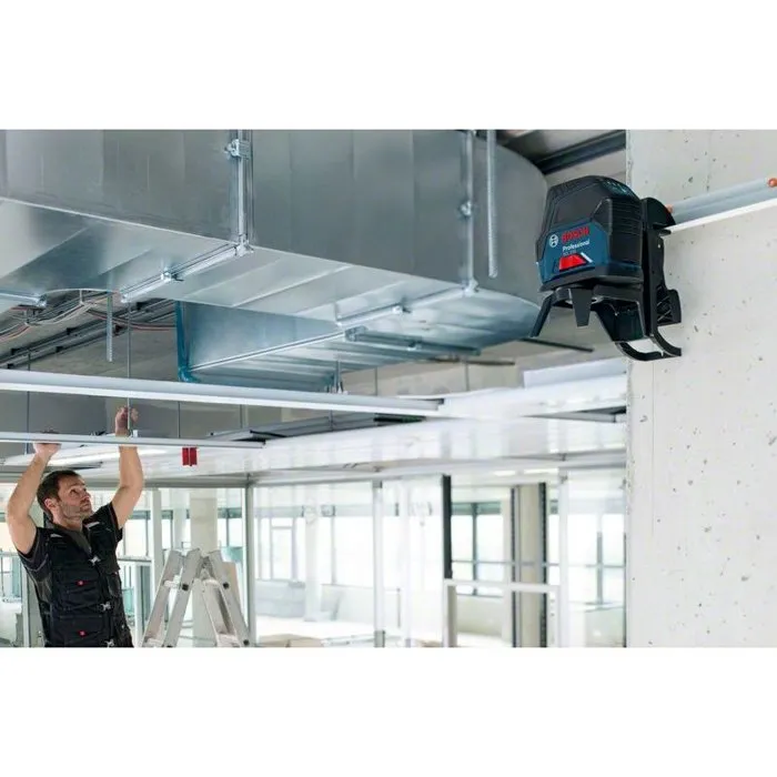 Bosch Professional GCL 2-50 - Niveau Laser Professionnel - 2 Lignes Rouges - Portée 50m avec Détecteur - Mise à Niveau Automatique - Protection IP54