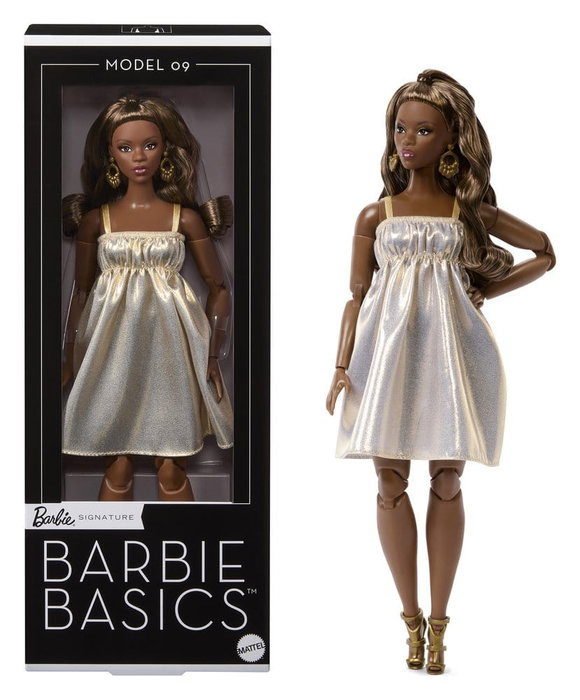 Barbie Signature Basics Modèle 09