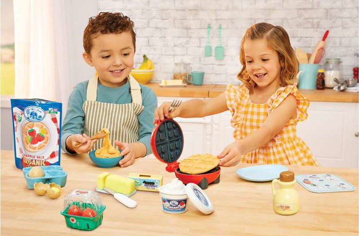 Little Tikes Kit Crêpes et Waffles Creative Chefs 639685 pour Enfants de 3 ans et plus avec plus de 18 Accessoires Réalistes Little Tikes Kit Crêpes et Waffles Creative Chefs 639685 pour Enfants de 3 ans et plus avec plus de 18 Accessoires Réalistes
