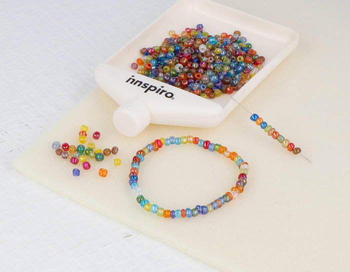 Innspiro Rocaille de verre aurora boreale mélange 3,8mm 500g