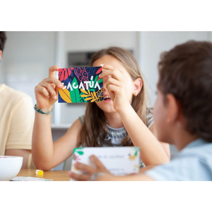 HELLOFUN! Cacatúa - Jeu de cartes avec 101 questions en espagnol - À partir de 2 ans et pour 2 joueurs