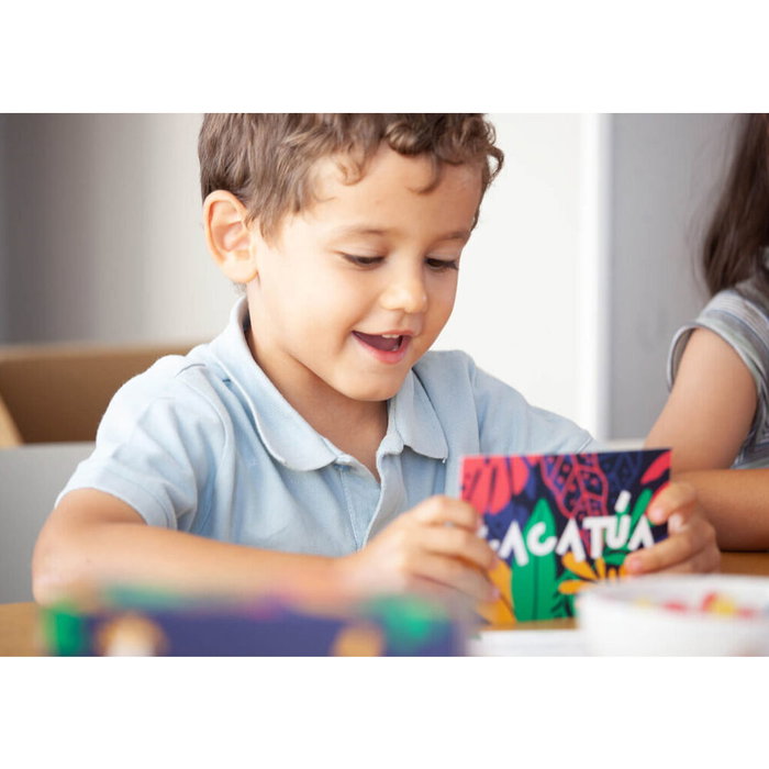 HELLOFUN! Cacatúa - Jeu de cartes avec 101 questions en espagnol - À partir de 2 ans et pour 2 joueurs