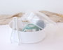 KioKids Stérilisateur pour Micro-ondes avec Pince, pour Biberons et Accessoires Bébé - Capacité Multiple, Rapide 5-8 min, Blanc