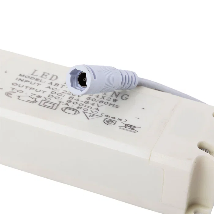 BX3 LIGHT Driver LED ABT-18-24X2W 24W avec régulation TRIAC, sortie 45-84V DC 600 mA, Classe II, pour downlights et panneaux LED haute puissance