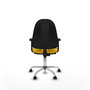 Chaise de bureau Algarra avec mécanisme de contact permanent de base, recouverte de tissu jaune. Équipée d'une base chromée, d'accoudoirs 2D et de roulettes autobloquantes