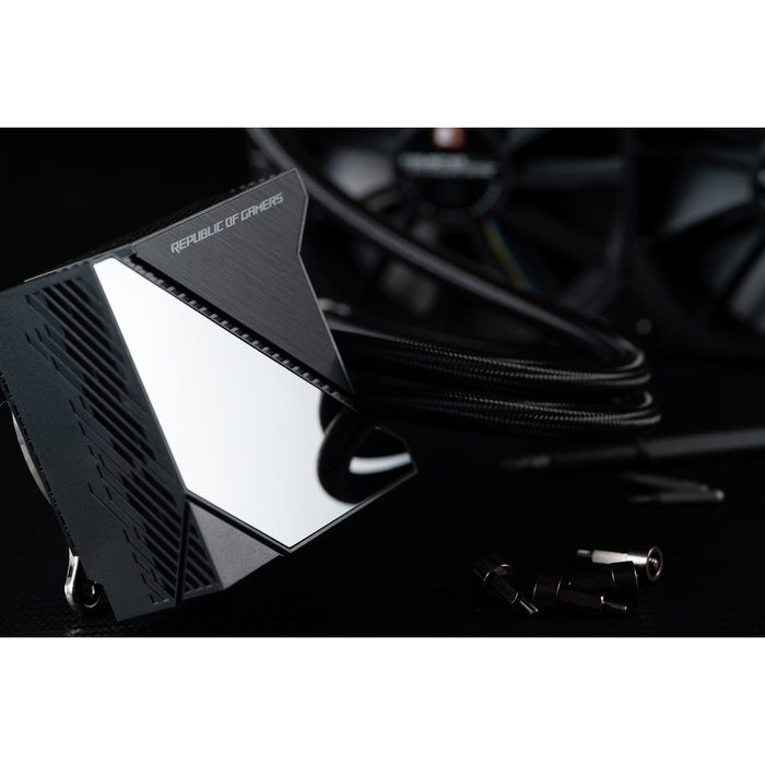 Asus ROG RYUJIN 360