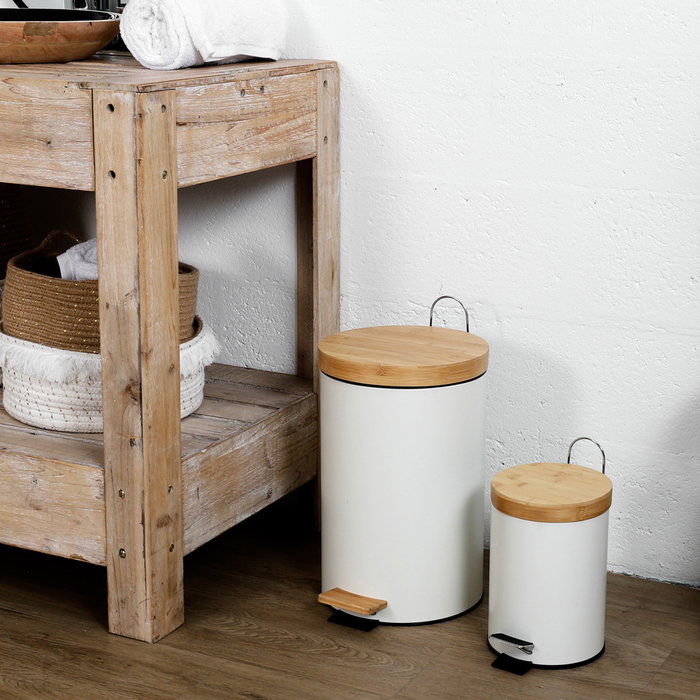 Je cherche une Idee Ensemble de 2 Poubelles à Pédale en Métal et Bambou Blanc Je cherche une Idee Ensemble de 2 Poubelles à Pédale en Métal et Bambou Blanc