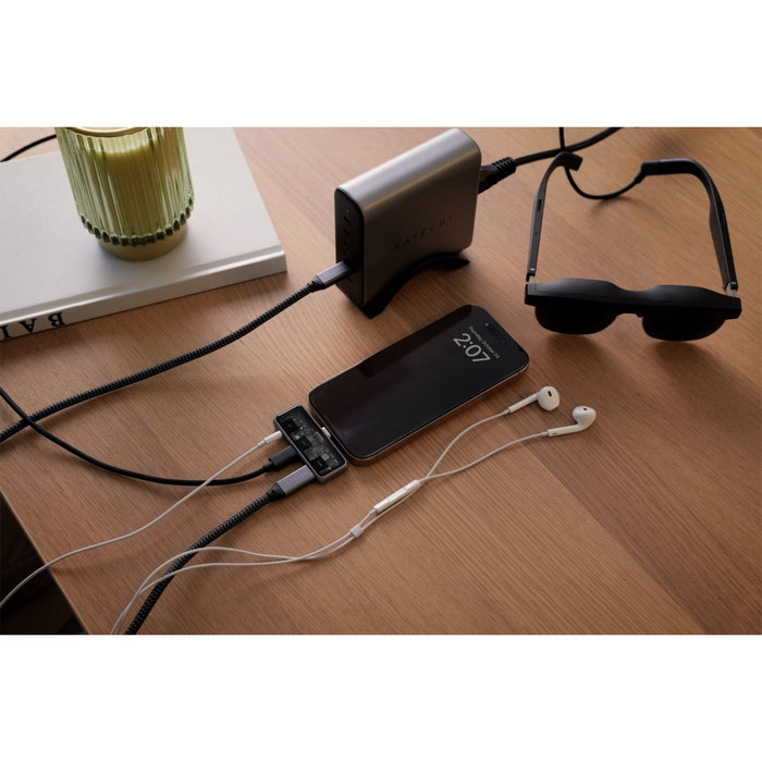 Satechi USB-C PD Mobile XR Hub & 3.5mm Audio - Gris Space Grey Satechi USB-C PD Mobile XR Hub & 3.5mm Audio - Gris Space Grey