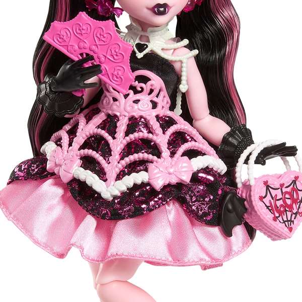 Mattel - Poupée Monster High Draculaura Fête de 16 ans - Poupée en français (29 x 4,5 x 4 cm) - À partir de 4 ans