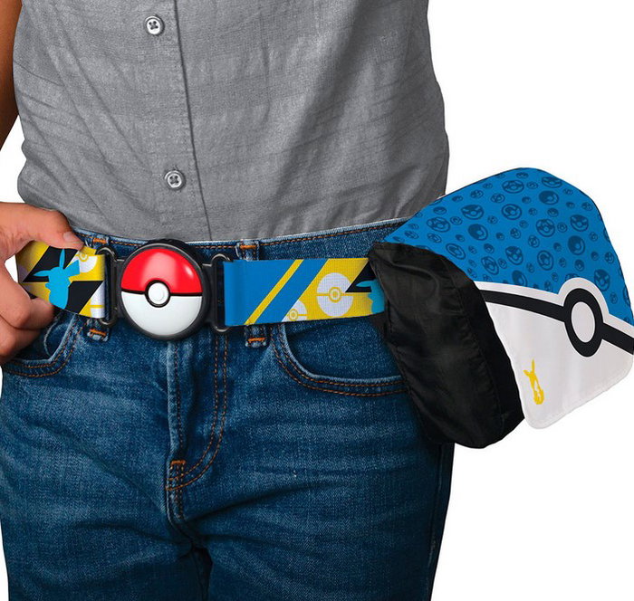Jazwares Bandoulière Pokémon Arène de Combat - Transport jusqu'à 6 Pokeballs