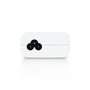 Ubiquiti Adaptateur PoE+ 2.5 Gigabit 30W - 48V DC / 0.65A - Protection contre les surtensions - Avec indicateur LED