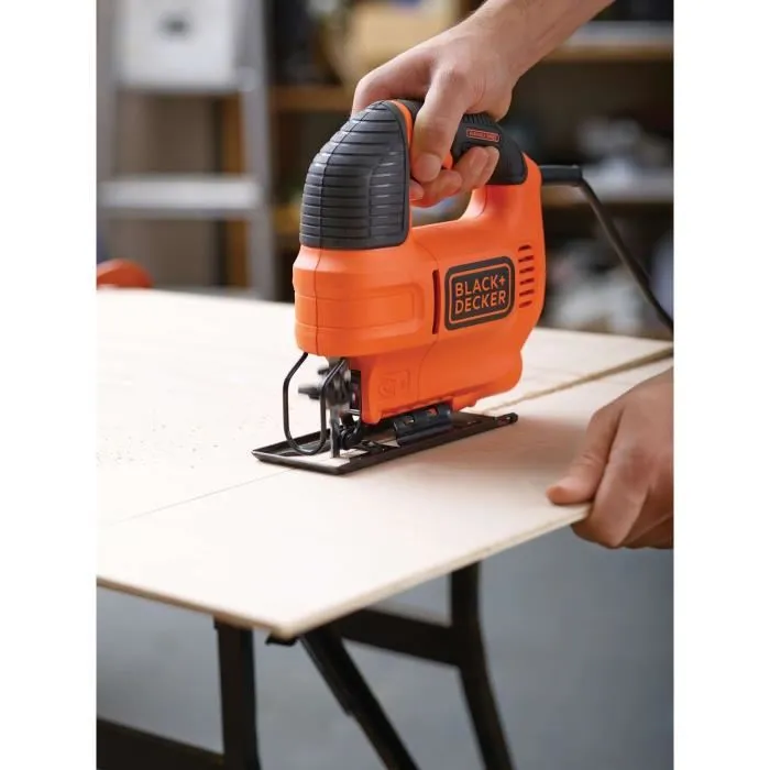 Black + Decker KS701 Scie sauteuse 520 W, Profondeur de coupe : 70 mm