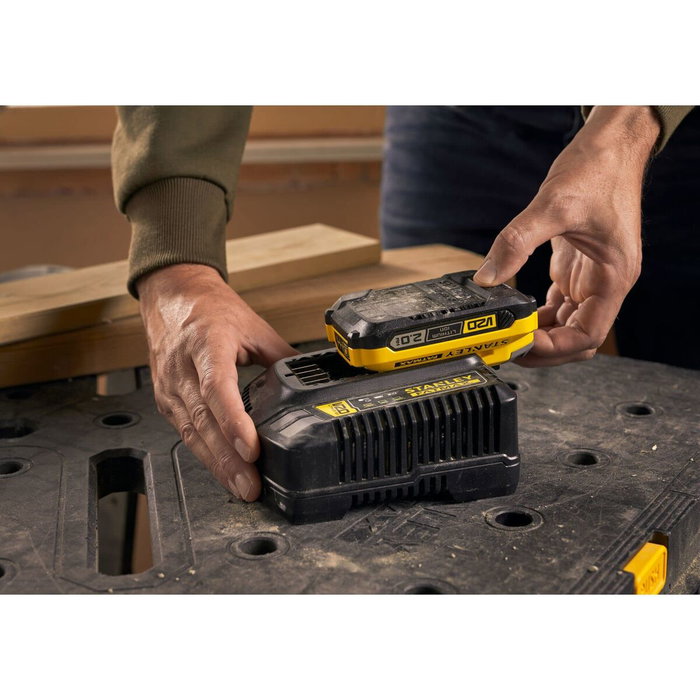 Stanley Fatmax Kit 2 Batteries Li-ion 18V 2Ah et Chargeur 2A V20