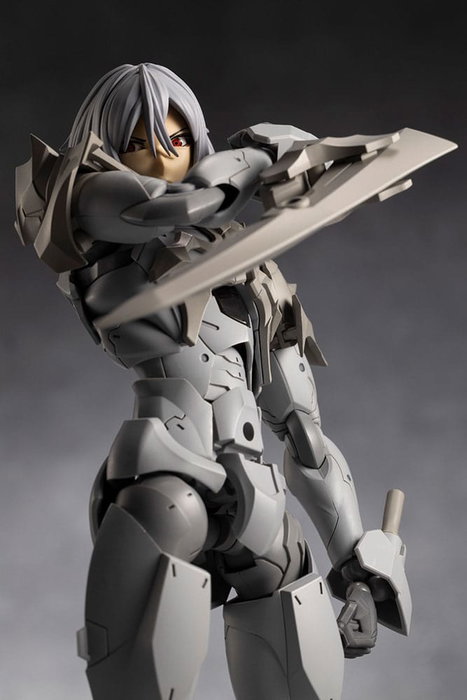 Megalomaria Unlimited Universe figurine Plastic Model Kit Zirconia 18 cm