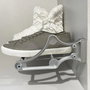Emuca Range-chaussures Self pour intérieur d'armoire, Peint en aluminium, Acier et Plastique.