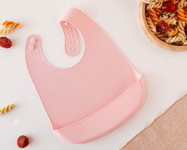 KioKids Bavoir Souple en Silicone Rose