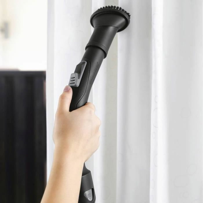 Kärcher VC 3 Aspirateur traineau sans sac Blanc 700 W