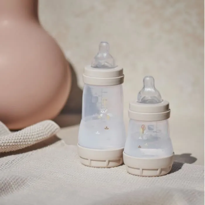 MAM - Coffret Naissance - 4 Biberons Anti-Colique Easy Start (160ml & 260ml), 1 Sucette, 1 Boîte Doseuse de Lait - Sable MAM - Coffret Naissance - 4 Biberons Anti-Colique Easy Start (160ml & 260ml), 1 Sucette, 1 Boîte Doseuse de Lait - Sable
