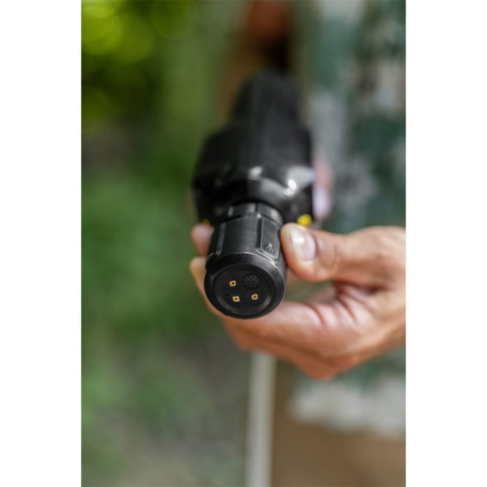 Karcher OC Compact Nettoyeur mobile à moyenne pression - 15 bar - Avec batterie 7,2V Karcher OC Compact Nettoyeur mobile à moyenne pression - 15 bar - Avec batterie 7,2V